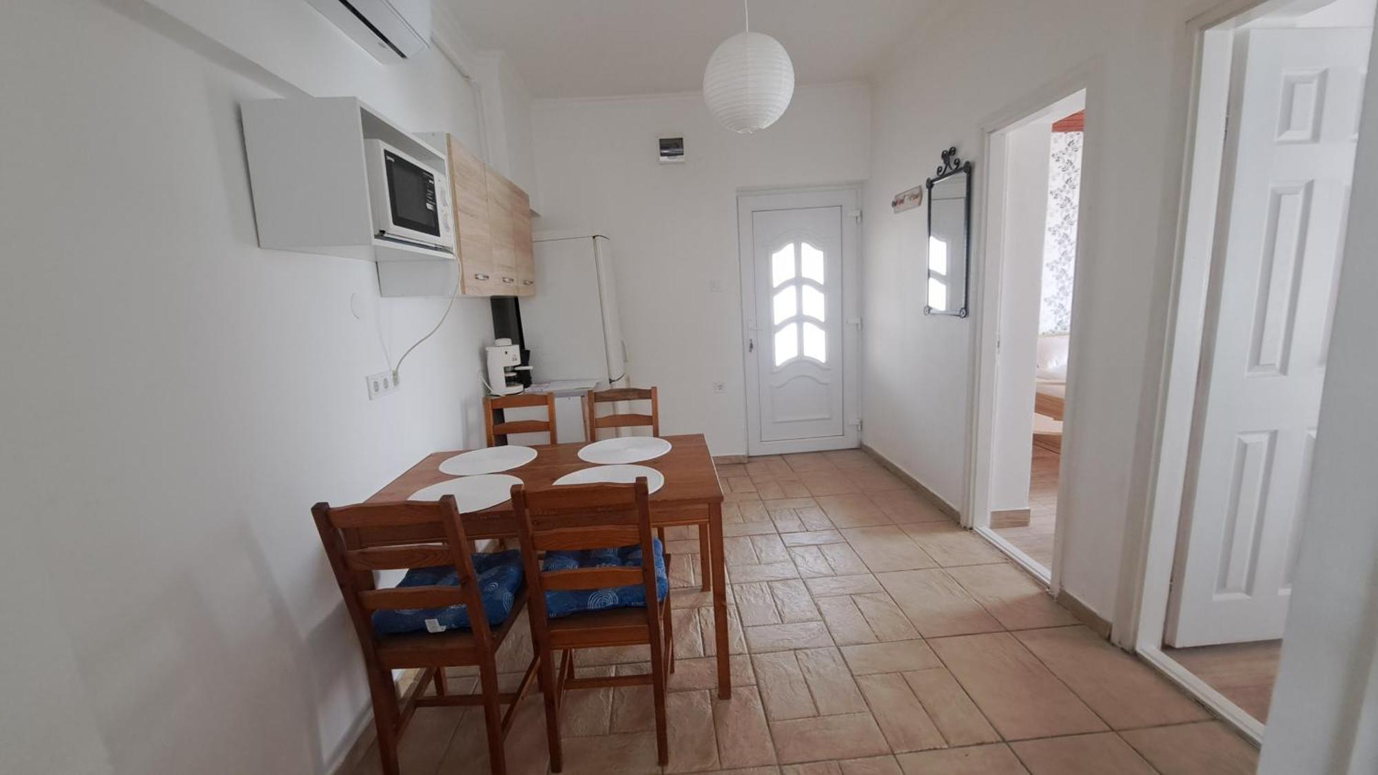 Marabella Apartmanok Hajdúszoboszló Exterior foto