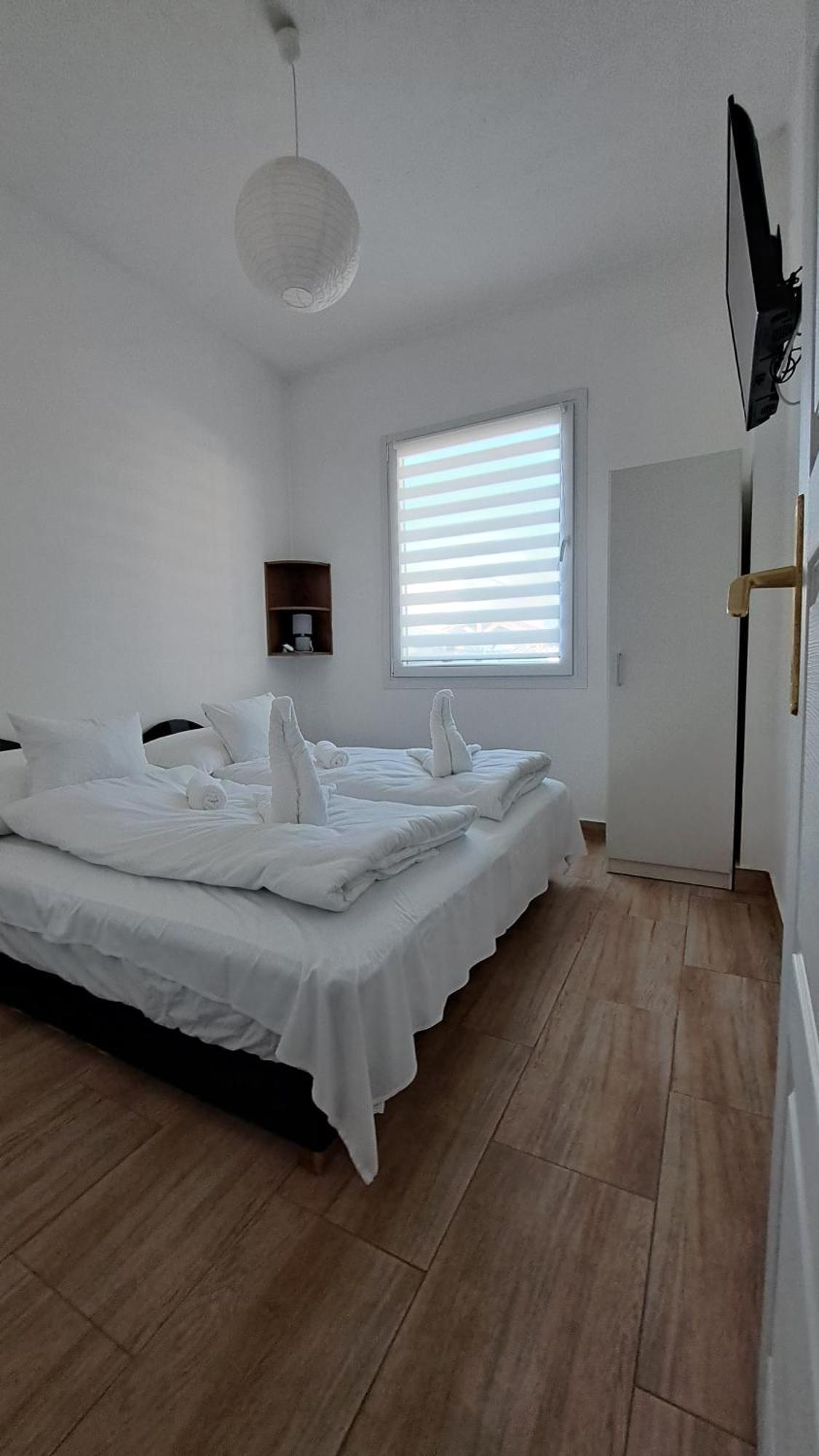 Marabella Apartmanok Hajdúszoboszló Exterior foto