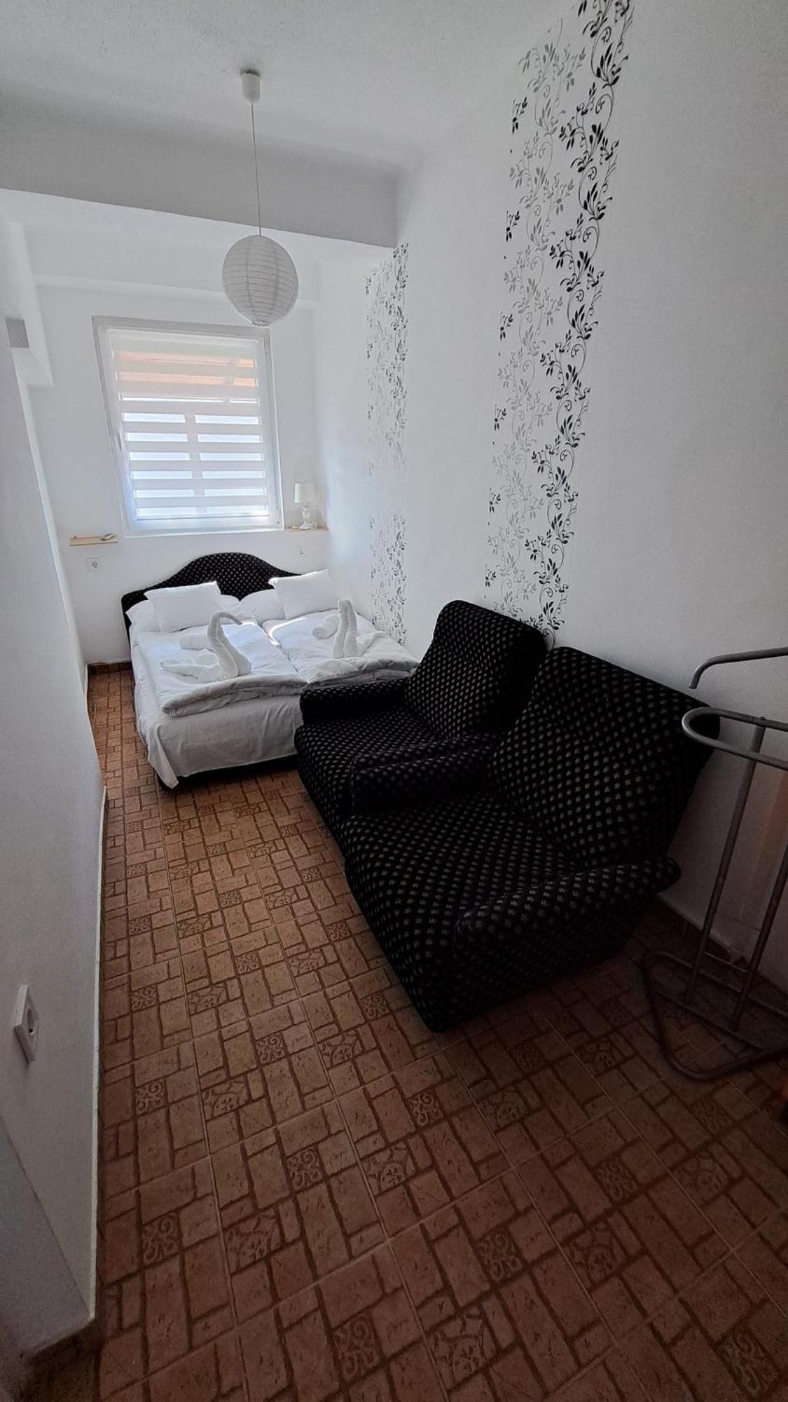 Marabella Apartmanok Hajdúszoboszló Exterior foto